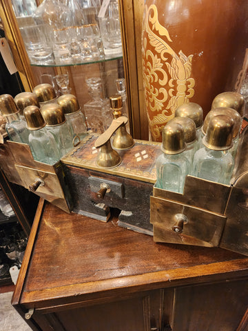 Turkish Shoe Shine Station