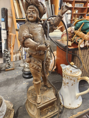 Pageboy Lamp