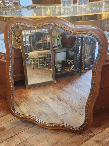 Gold Wreath Mirror 30x38