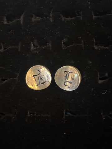 .925