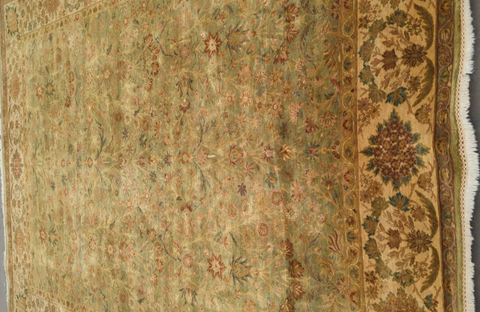 Floral Agra Hand Knotted Rug