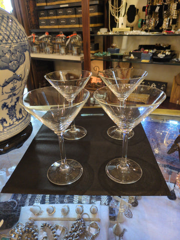 S/4 Martini Glasses 236