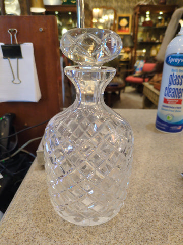 Cut Chrystal decanter